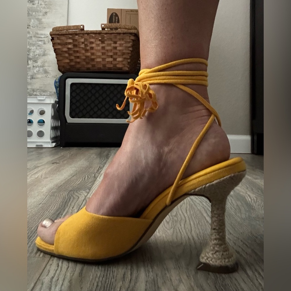 Yellow suede sandals with ankle tie